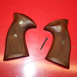 1 jeu de plaquettes pour r&eacute;volver Sauer & Sohn