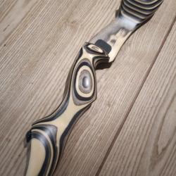 Poign&eacute;e d'arc ilf  19 pouces  droitier  X-wild