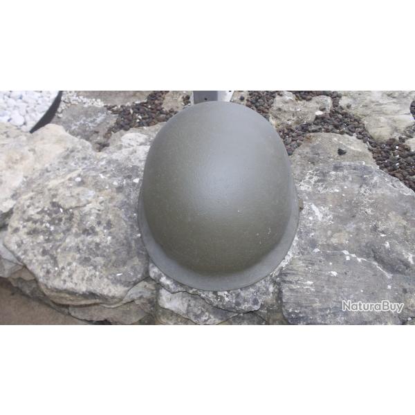 casque fran�ais mod 51 proche de neuf de stock
