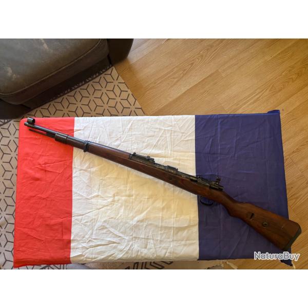 Mauser DOT 1944 au num�ro except� embouchoire  cal 8x60s