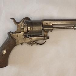R&eacute;volver type Lefaucheux Li&egrave;ge Belgique &agrave; broche 19&egrave;me