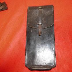 Porte Chargeurs de PM MAT49 en cuir noir (Gendarmerie ou arm&eacute;e de l'air)