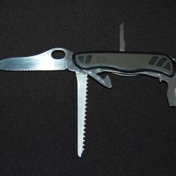 COUTEAU SUISSE MULTI LAMES, MANCHE SYNTHETIQUE