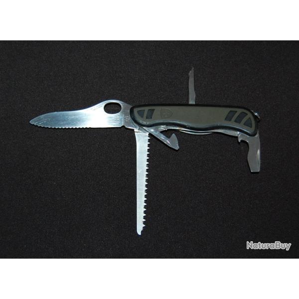 COUTEAU SUISSE MULTI LAMES, MANCHE SYNTHETIQUE