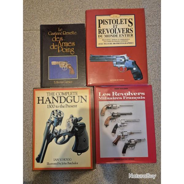 lot de 4 livres sur les armes de poing