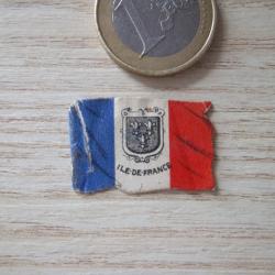insigne de journ&eacute;e poilu 14/18 Ile de France collection militaire