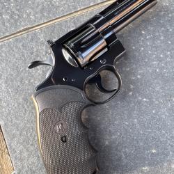 Colt python
