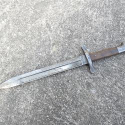 poignard de tranch&eacute;e bourgade contrat roumain poilu guerre 14-18