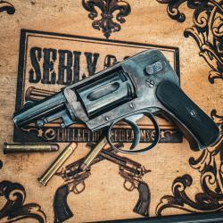 Rare revolver v&eacute;lodog &agrave; pontet "LEPAGE &Agrave; LI&Egrave;GE" avec holster cuir - POUDRE VIVE