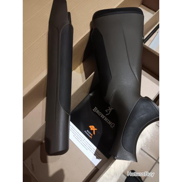 Vds crosse bar ou maral  4x �tat neuve cause changement crosse trou de pouce