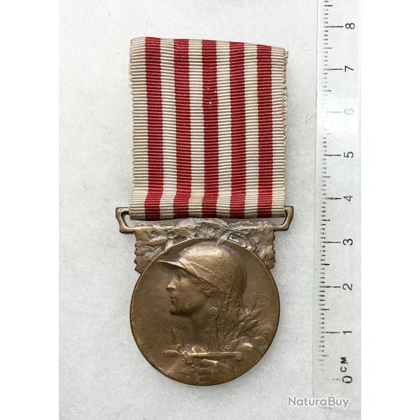 FRANCE - MEDAILLE COMM�MORATIVE 1914 1918 dite M�daille des Poilus. En excellent �tat