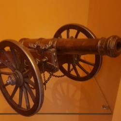 Canon a poudre noire