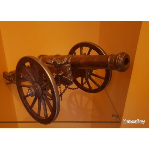 Canon a poudre noire