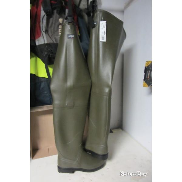 cuissardes aigle modele truite taille 44 ( neuves avec �tiquettes et emballage d' origine )