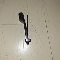 Crochet de chargeur frf2