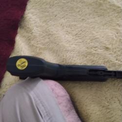 Pistolet a air comprim&eacute; gamo