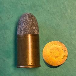 Une cartouche 450 " Bull-dog amorce interne couvert poudre noire En D