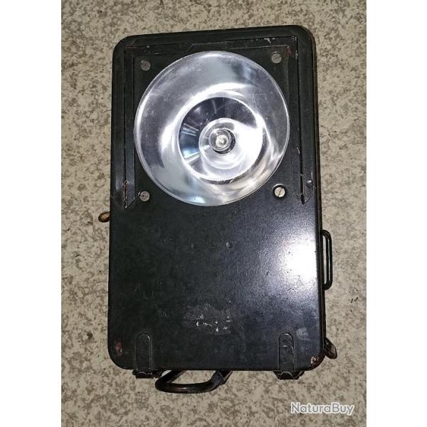 Lampe portative signalisation mod�le 1967 Arm�e Fran�aise