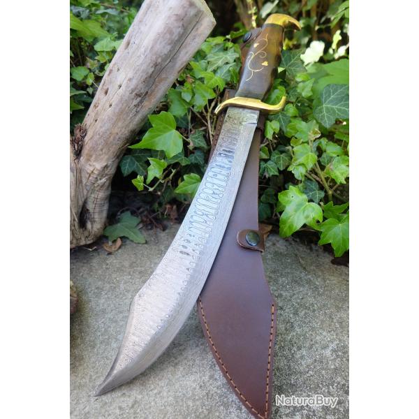Sabre d'Abordage Pirate Lame Damas 512 Couches Manche Bois Fleur Laiton Garde Etui Cuir F Artisanale