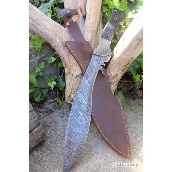 Couteau Bowie Machette Lame Kukkri Acier Damas 256 Couches Manche Micarta Etui Cuir Fab Artisanale