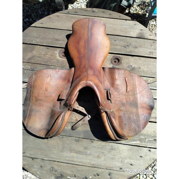 Selle en cuir