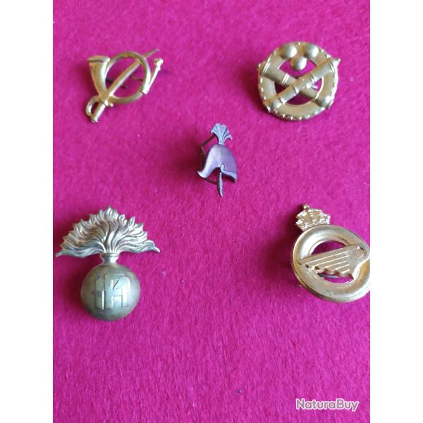 lot de 5 insignes militaire  belge