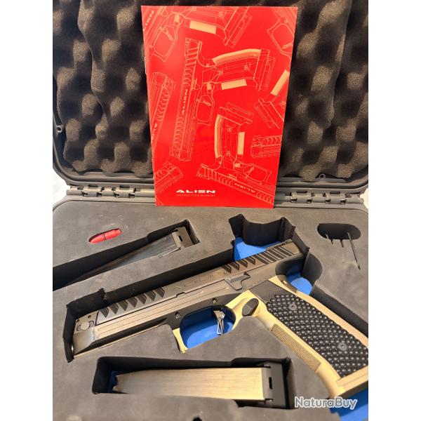 LAUGO ALIEN PERFORMANCE