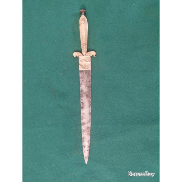 Dague  Orientale .1 ere moiti� du XIX si�cle.