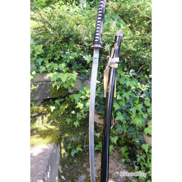 Sabre Katana Kill Bill Lame Acier 440 Tsuba M�tal Etui Bois Laqu� Manche Peau De Raie Corde Tress�e