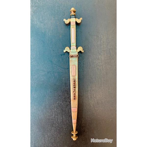 ANCIEN LONG COUTEAU AFRICAIN D'ORIGINE TOUAREG DE FORME ORIGINALE POUR COLLECTION