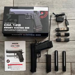 CM 128 airsoft, pistolet &eacute;lectrique. Billes 6mm