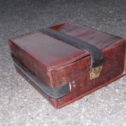 Ancienne trousse &agrave; outils