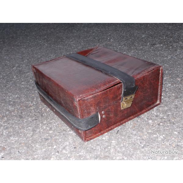 Ancienne trousse � outils