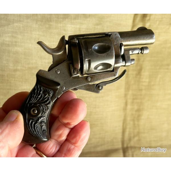 Tr�s beau Bulldog en calibre 320 - Bel �tat