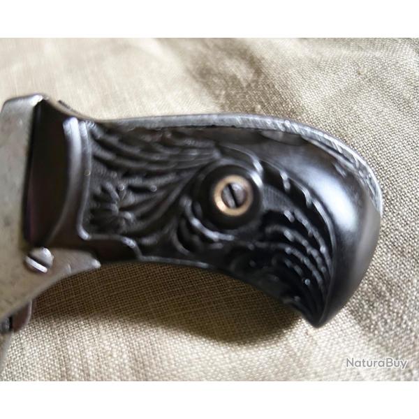 Tr�s beau Bulldog en calibre 320 - Bel �tat