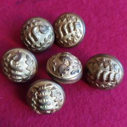 lot de six boutons  militaires service de sante