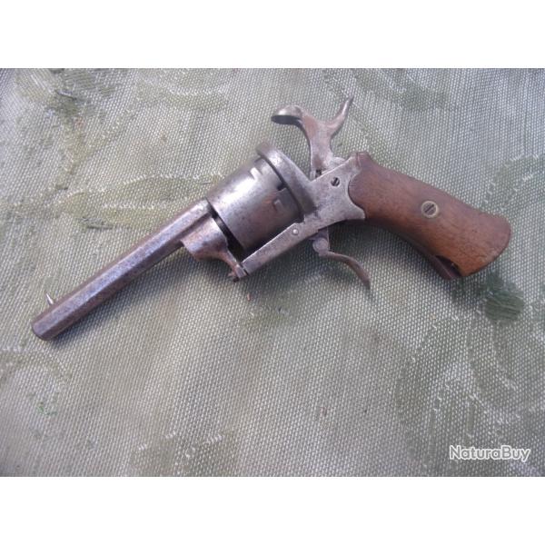 revolver ancien 18 cm