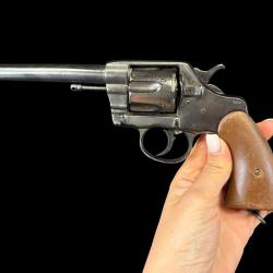 COLT NEW ARMY AND NAVY 1901 militaire cal. 38LC  num&eacute;ro de s&eacute;rie 0833