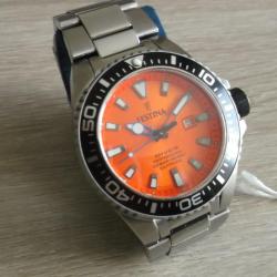 Montre Festina F 20663/4