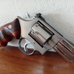 Smith&Wesson mod 686 2.5"