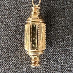 Pendentif en or - pendentif ancien modifi&eacute; en bijouterie
