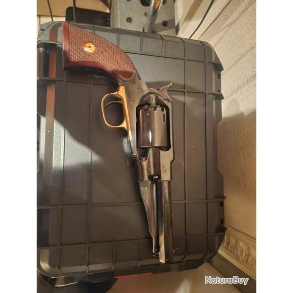 Lot 3 revolversColt MarshallRemington sh�riffPepperbox