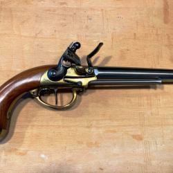 Pistolet d'ar&ccedil;on mod&egrave;le 1777 (dit &agrave; coffre, ou &agrave; la Mandrin)