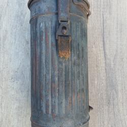 BOITE MASQUE &Agrave; GAZ ALLEMAND CAMOUFL&Eacute;E WW2