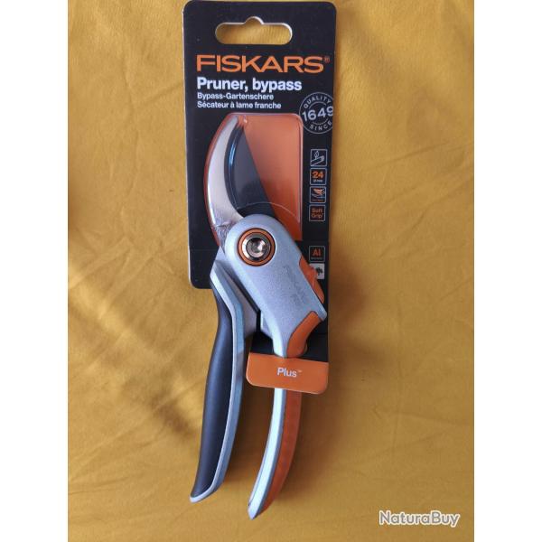 Fiskars P531 Plus - S�cateur professionnel 100% neuf