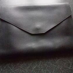 Serviette, porte-document ou cartable en cuir Jelen Paris