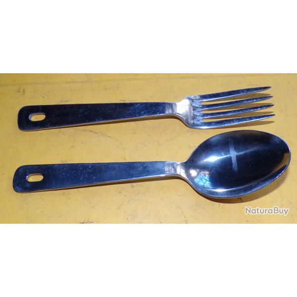 COUVERTS  POUR LE REPAS DE  L'ARMEE FRANCAISE DE FABRICATION FRANCAISE AVEC MARQUAGE FABRICANT ARMEE