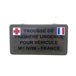Trousse de secours militaire fran&ccedil;aise authentique pour v&eacute;hicule l&eacute;ger