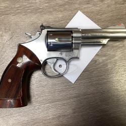 Smith & Wesson modele 66-2 calibre 357mag