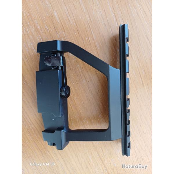 Rail lat�rale haut pour VZ58